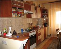 APARTAMENT 3 CAMERE DE VANZARE