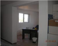 APARTAMENT 2 CAMERE DE VANZARE IN CASA P+E+M